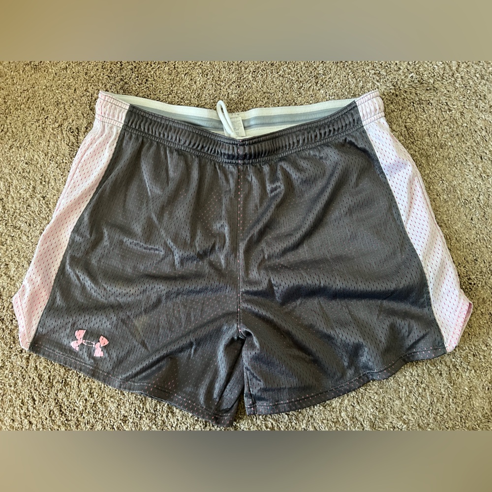 Under Armour women’s loose fit shorts